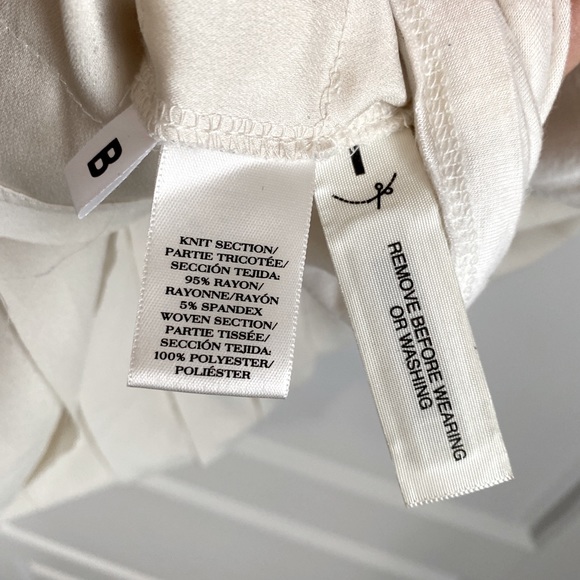 Cream Delicate Camisole with Gold side Zipper - Picture 5 of 6